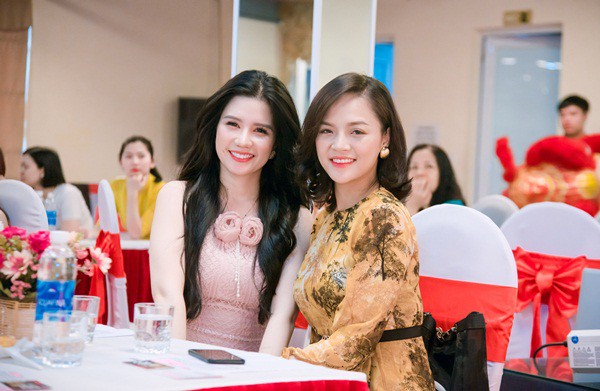 Diễn vi&ecirc;n Thu Quỳnh hội ngộ MC H&agrave; Thu - Ảnh 1.