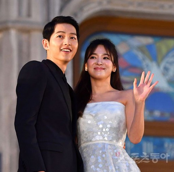 Hình ảnh quá khứ đầy tiếc nuối của mối tình cổ tích Song Hye Kyo - Song Song Joong Ki - Ảnh 17.