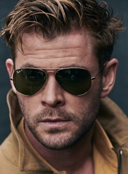 Ngây ngất với bộ ảnh mới của Thầm sấm Chris Hemsworth - Ảnh 4.