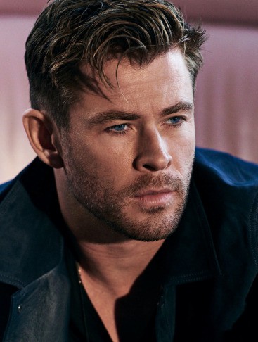 Ngây ngất với bộ ảnh mới của Thầm sấm Chris Hemsworth - Ảnh 10.