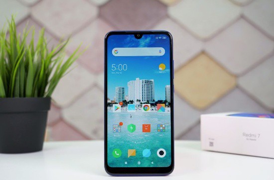 Top 4 smartphone màn hình giọt nước thời thượng giá rẻ - Ảnh 2.