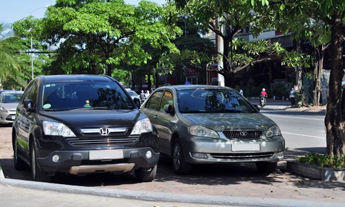 Chăm sóc lốp ô tô ngày nắng đúng cách, bảo vệ hữu hiệu xế yêu - Ảnh 1.