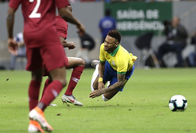 Chấn thương nặng, Neymar bị loại khỏi Copa America 2019 - Ảnh 1. Chấn thương nặng, Neymar bị loại khỏi Copa America 2019 - Ảnh 1.