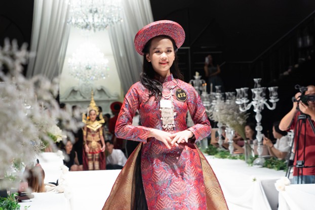 Quỳnh Chi xuất sắc d&agrave;nh giải qu&aacute;n qu&acirc;n t&agrave;i năng của cuộc thi Asia Next Top Kids Model - Ảnh 3.