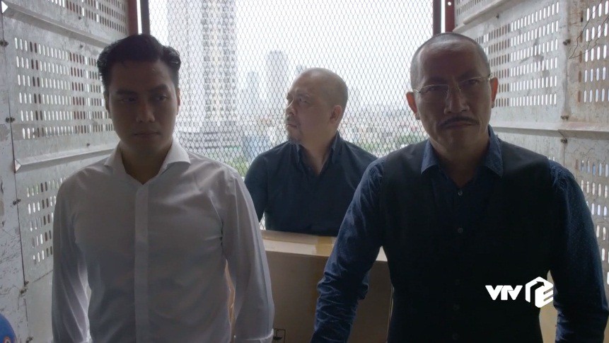 Mê cung - Tập 23: Sốc! Con trai độc đinh của Đồng Vĩnh lại là con của Đông Hòa - Ảnh 3. Mê cung - Tập 23: Sốc! Con trai độc đinh của Đồng Vĩnh lại là con của Đông Hòa - Ảnh 3.