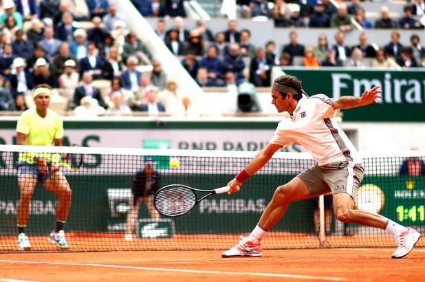 Federer nhắn nhủ Nadal: Wimbledon sẽ rất khác Roland Garros! - Ảnh 1.