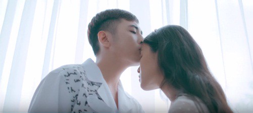 Học trò HLV Hồ Hoài Anh ra mắt MV đầu tay - Chẳng ai có thể ngờ - Ảnh 1. Học trò HLV Hồ Hoài Anh ra mắt MV đầu tay - Chẳng ai có thể ngờ - Ảnh 1.