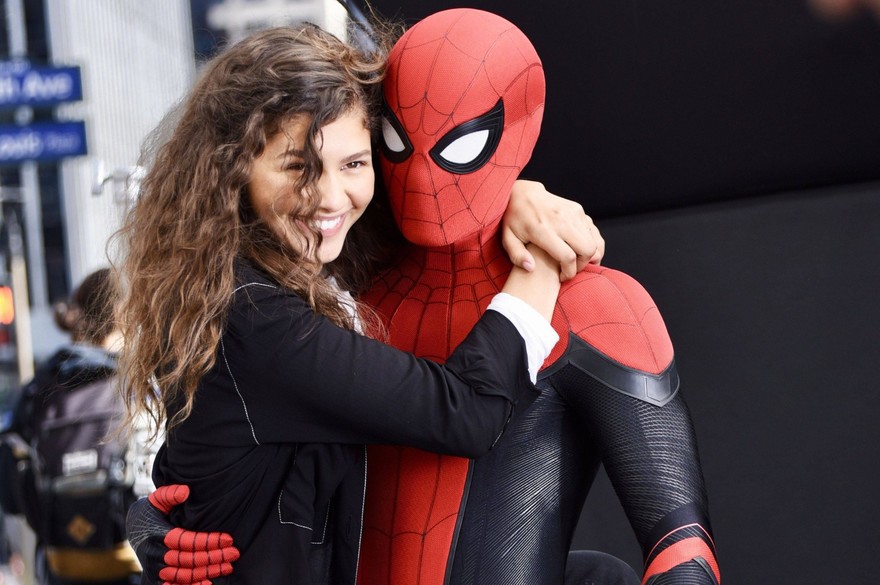 “Far From Home” chính thức trở thành bộ phim Người Nhện có doanh thu ...