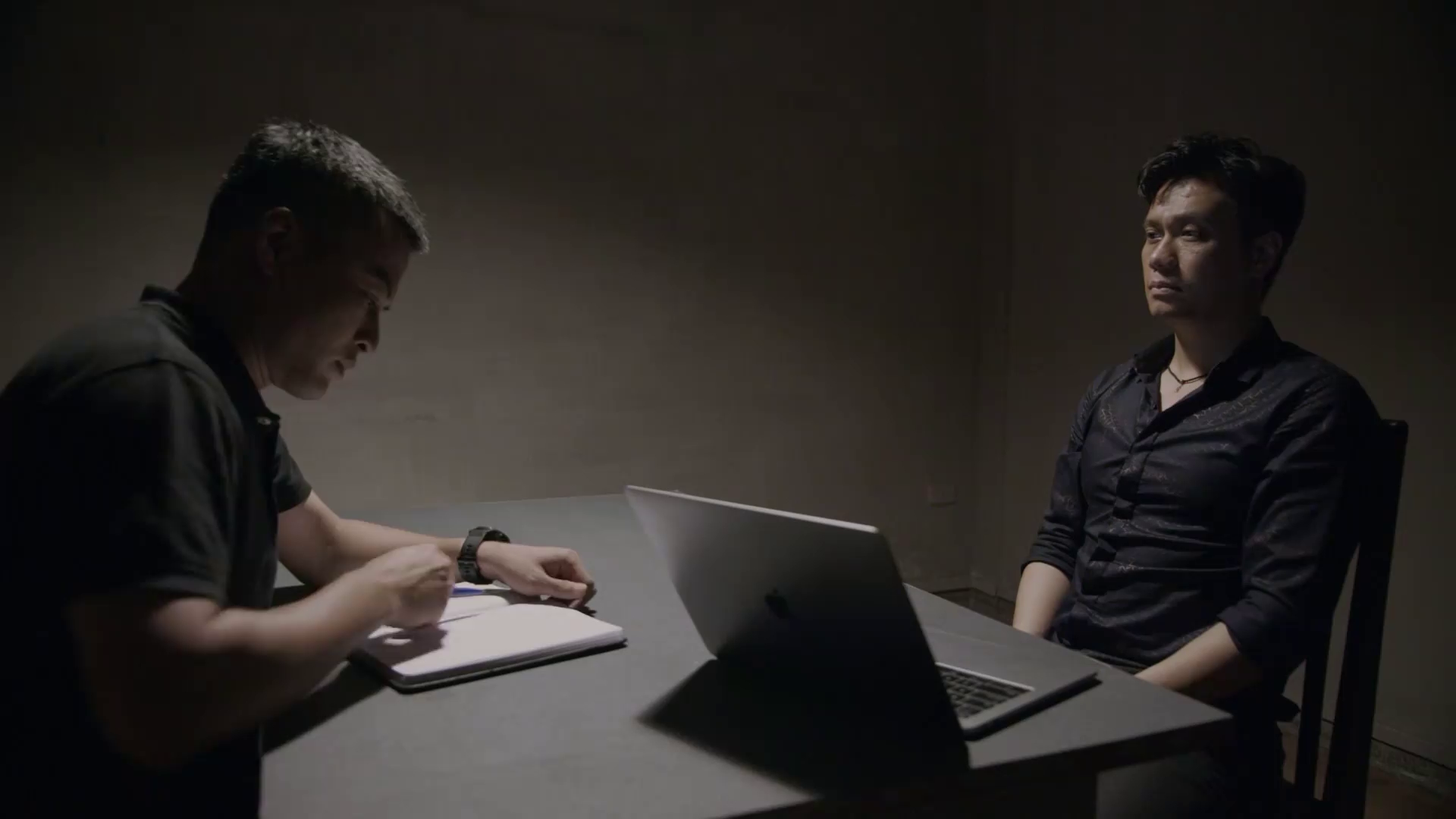 M&ecirc; cung - Tập 27: Trước giờ bị đưa đi tử h&igrave;nh, Fedora tiết lộ &aacute;n mạng sắp xảy ra - Ảnh 5.