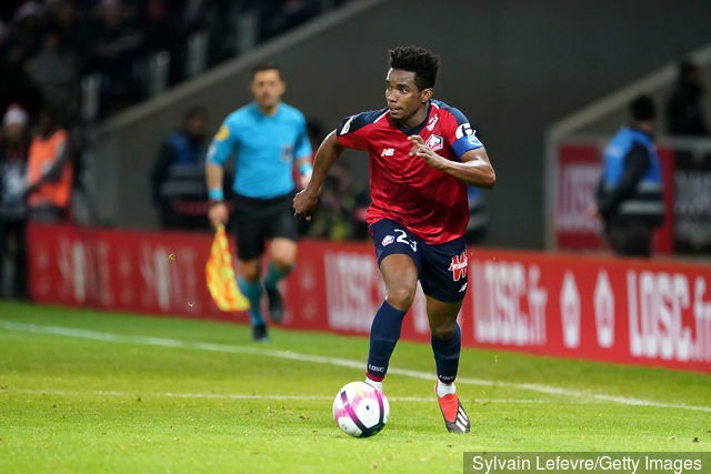 thiago_mendes_of_lille_during_the_ligue_1_match_between_lille_an_1047572 thiago_mendes_of_lille_during_the_ligue_1_match_between_lille_an_1047572