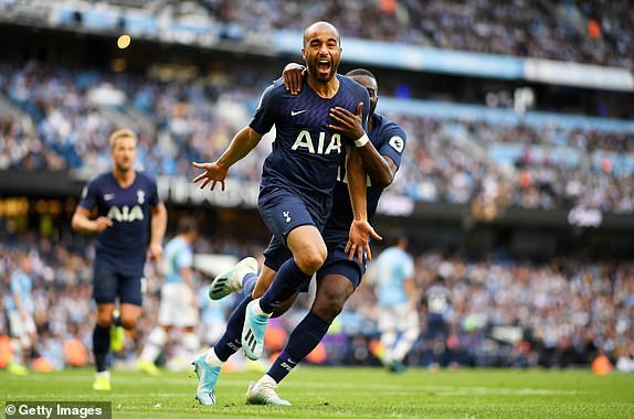 ẢNH: Man City đã đánh rơi chiến thắng phút bù giờ trước Tottenham vì VAR như thế nào? - Ảnh 8.