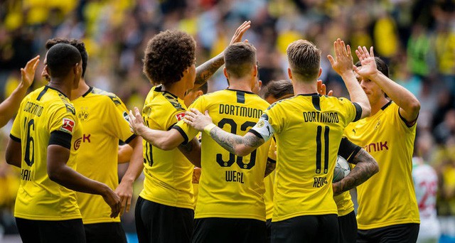 VIDEO Highlights: Dortmund 5-1 Augsburg (Vòng 1 Bundesliga 2019-2020) - Ảnh 1.