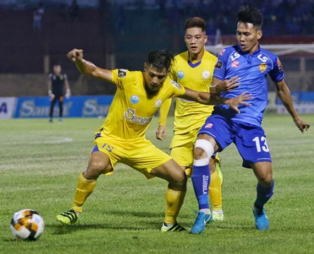 Lịch thi đấu và trực tiếp vòng 22 V.League 2019 hôm nay, 23/8: CLB Quảng Nam - Sanna Khánh Hòa - Ảnh 3.