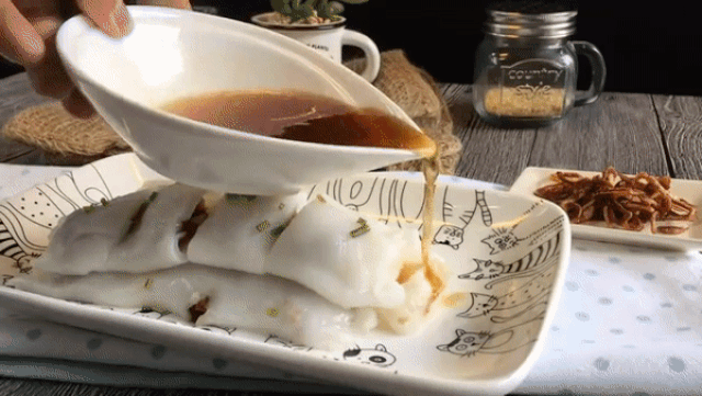 “Bánh cuốn” nóng phiên bản Hong Kong có gì khác so với Việt Nam? - Ảnh 2. “Bánh cuốn” nóng phiên bản Hong Kong có gì khác so với Việt Nam? - Ảnh 2.