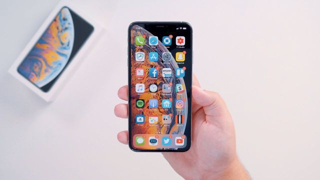 iPhone XS, XS Max dung lượng lớn biến mất khỏi kệ hàng tại Việt Nam - Ảnh 2.