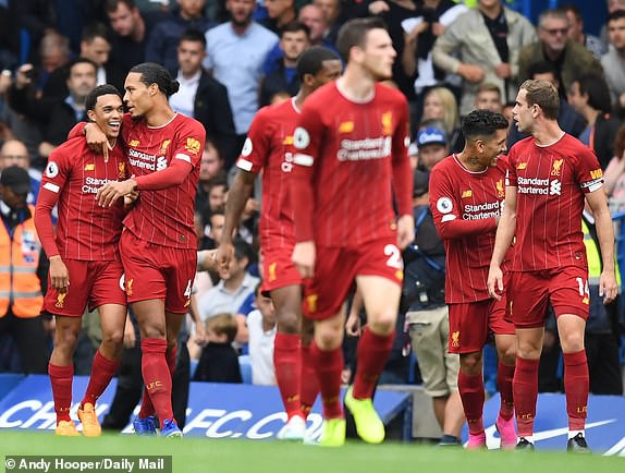 Phá dớp ở Stamford Bridge, Liverpool thống trị Premier League 2019/20 sau vòng 6 - Ảnh 1.