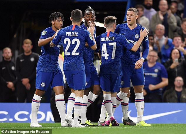 League Cup 2019/20: Chật vật hạ CLB hạng 3, Manchester United đụng Chelsea ở vòng 4 - Ảnh 4.