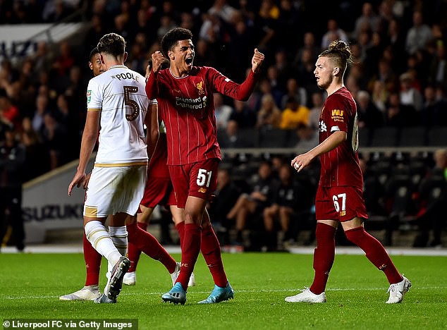 League Cup 2019/20: Chật vật hạ CLB hạng 3, Manchester United đụng Chelsea ở vòng 4 - Ảnh 5.