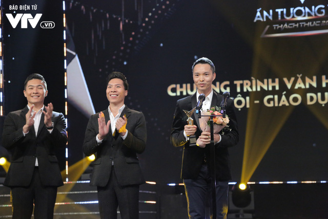 Ký ức vui vẻ bất ngờ giành cúp VTV Awards 2019 ngay mùa đầu tiên - Ảnh 1.