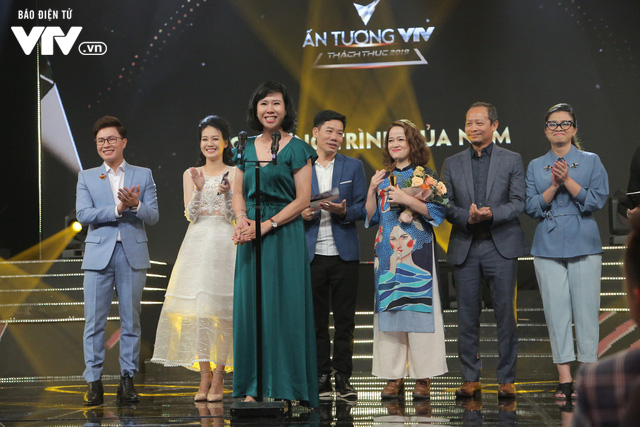 VTV Awards 2019: Ấn tượng, mới mẻ và đầy cảm xúc! - Ảnh 1.