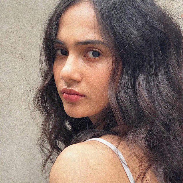 9 thiếu nữ mang d&ograve;ng m&aacute;u lai g&acirc;y thương nhớ năm 2018 - Ảnh 15.