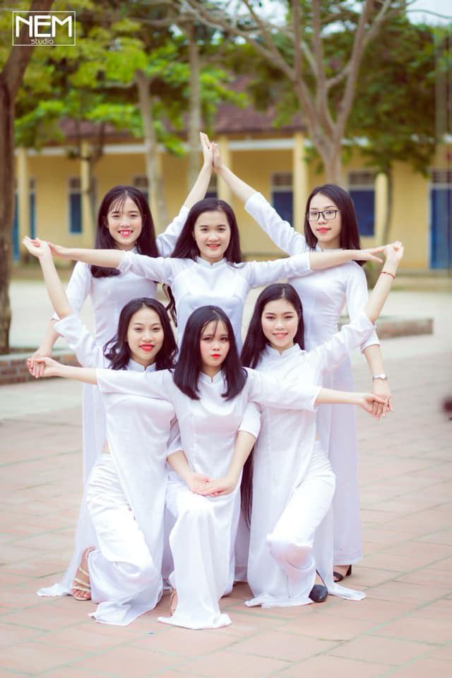 Trào lưu chụp ảnh hình ngôi sao được giới trẻ hưởng ứng dịp đầu năm - Ảnh 8. Trào lưu chụp ảnh hình ngôi sao được giới trẻ hưởng ứng dịp đầu năm - Ảnh 8.
