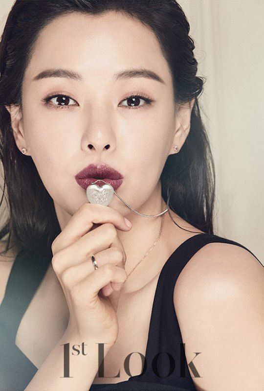 Nhan sắc ngọt ngào và gợi cảm của “Hoa hậu Hàn Quốc đẹp nhất thế giới” - Ảnh 16.