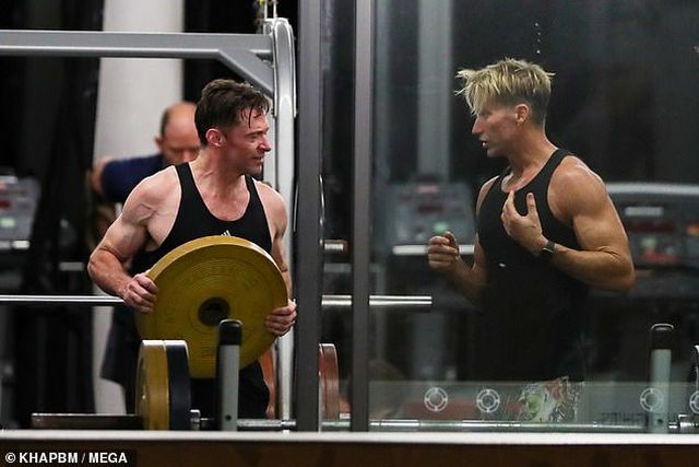 Người sói Hugh Jackman khoe cơ bắp cuồn cuộn ở tuổi 51 - Ảnh 6. Người sói Hugh Jackman khoe cơ bắp cuồn cuộn ở tuổi 51 - Ảnh 6.