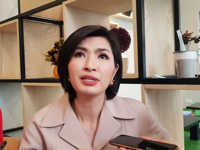 Sau scandal ảnh nhạy cảm, Nguyễn Hồng Nhung từng tự tử tại Mỹ - Ảnh 1. Sau scandal ảnh nhạy cảm, Nguyễn Hồng Nhung từng tự tử tại Mỹ - Ảnh 1.