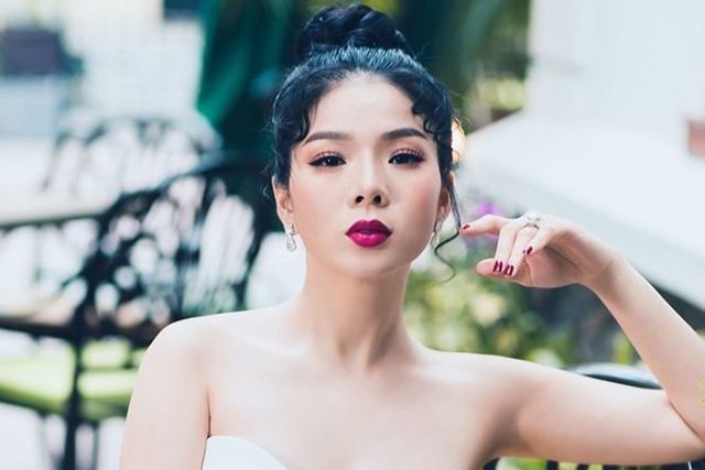Người đẹp Việt gây ấn tượng bên lề Hội nghị Thượng đỉnh Mỹ - Triều và Oscar 2019 - Ảnh 17. Người đẹp Việt gây ấn tượng bên lề Hội nghị Thượng đỉnh Mỹ - Triều và Oscar 2019 - Ảnh 17.