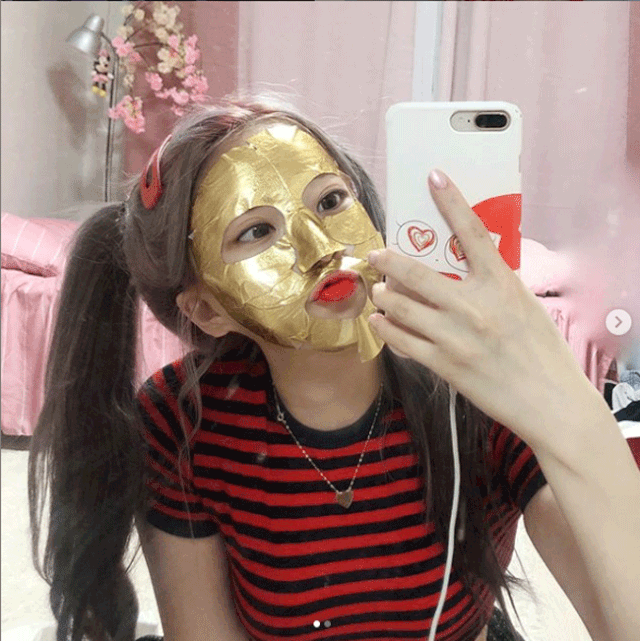 Hot girl Hàn Quốc có gần 40 vạn người mê vì làn da trắng đến khó tin - Ảnh 10. Hot girl Hàn Quốc có gần 40 vạn người mê vì làn da trắng đến khó tin - Ảnh 10.