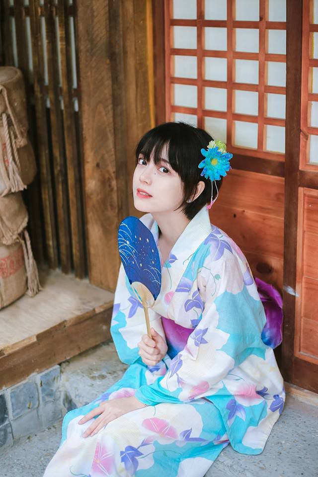 Nữ sinh Sài Gòn mang vẻ đẹp idol Kpop, có nhiều fan ở Trung Quốc, Hàn Quốc - Ảnh 11. Nữ sinh Sài Gòn mang vẻ đẹp idol Kpop, có nhiều fan ở Trung Quốc, Hàn Quốc - Ảnh 11.