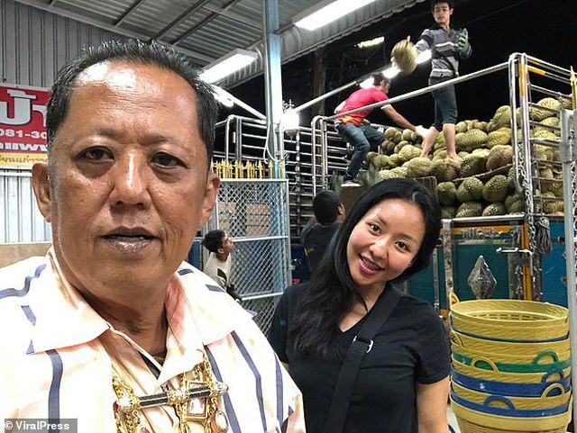 “Vua sầu riêng” tổ chức thi... kén rể - Ảnh 4. “Vua sầu riêng” tổ chức thi... kén rể - Ảnh 4.