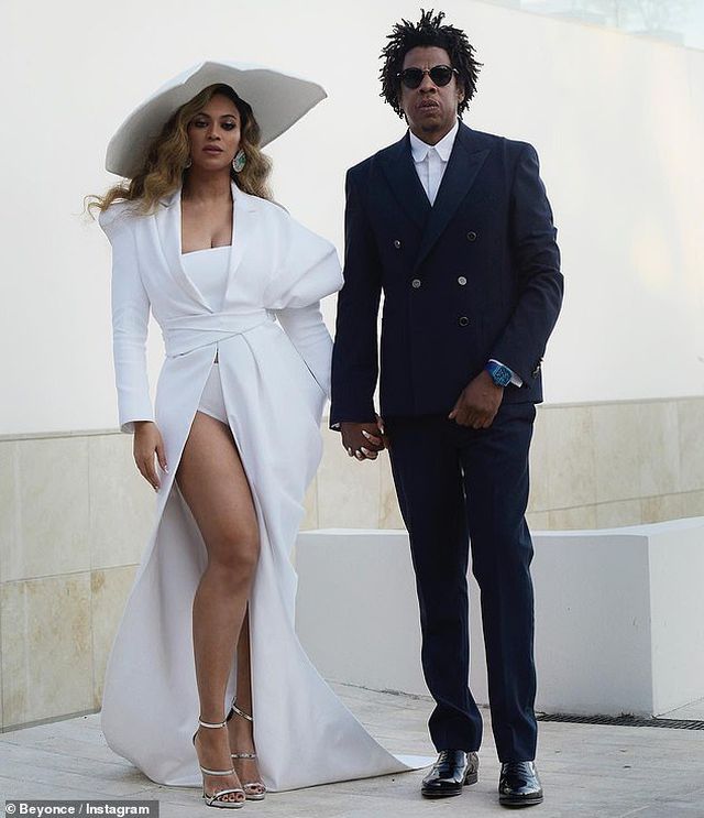Beyonce trẻ đẹp với váy trắng sexy - Ảnh 8. Beyonce trẻ đẹp với váy trắng sexy - Ảnh 8.