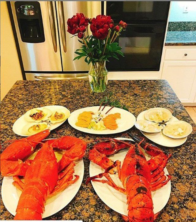 Kh&ocirc;ng gian sống sang chảnh của Phạm Hương tại Mỹ khi c&ocirc;ng khai đ&iacute;nh h&ocirc;n - Ảnh 9.