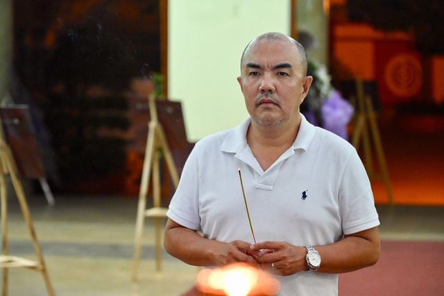 Trấn Thành cảm thấy có lỗi vì đã không đến thăm Lê Bình khi ông nằm viện - Ảnh 18. Trấn Thành cảm thấy có lỗi vì đã không đến thăm Lê Bình khi ông nằm viện - Ảnh 18.