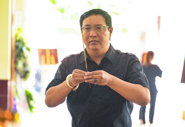 Trấn Thành cảm thấy có lỗi vì đã không đến thăm Lê Bình khi ông nằm viện - Ảnh 21. Trấn Thành cảm thấy có lỗi vì đã không đến thăm Lê Bình khi ông nằm viện - Ảnh 21.