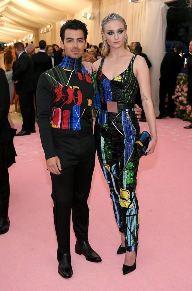 Những cặp đôi hoàn hảo trên thảm đỏ Met gala 2019 - Ảnh 6.