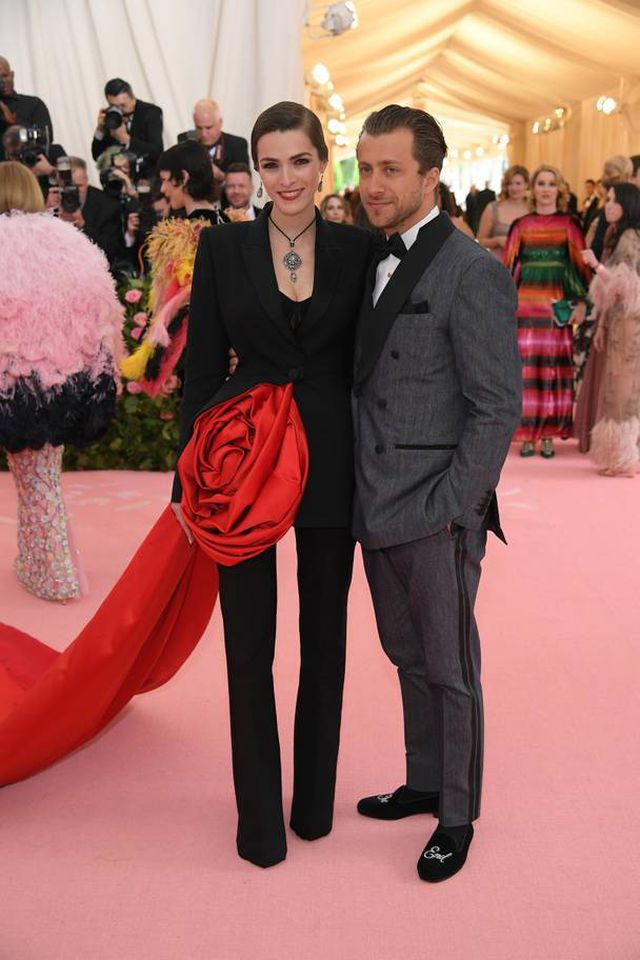 Những cặp đôi hoàn hảo trên thảm đỏ Met gala 2019 - Ảnh 29.