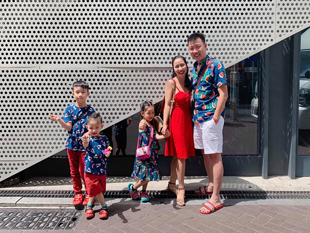 Quán quân Giọng hát Việt nhí Quang Anh khoe dáng cao như người mẫu - Ảnh 5.
