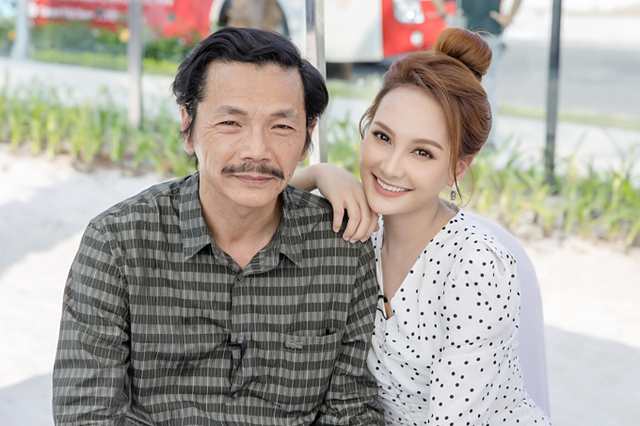 Quán quân Giọng hát Việt nhí Quang Anh khoe dáng cao như người mẫu - Ảnh 11.
