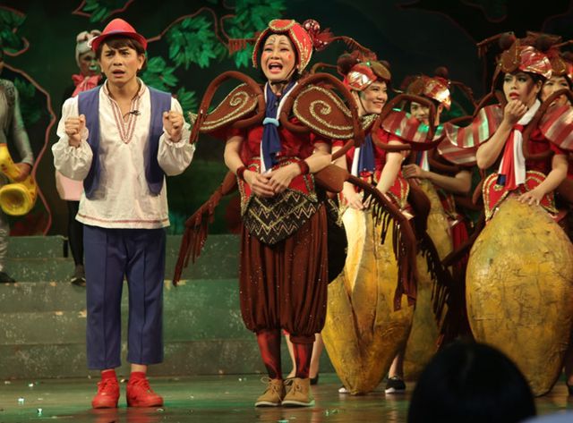 Đạo diễn Lê Hoàng và Đình Toàn tiết lộ bí mật ít biết sau các vở kịch thiếu nhi - Ảnh 2. Đạo diễn Lê Hoàng và Đình Toàn tiết lộ bí mật ít biết sau các vở kịch thiếu nhi - Ảnh 2.
