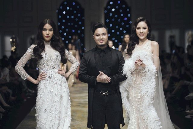 Trang phục “Bàn thờ” và “bệnh ngôi sao” của thí sinh The Voice gây tranh cãi gay gắt - Ảnh 4. Trang phục “Bàn thờ” và “bệnh ngôi sao” của thí sinh The Voice gây tranh cãi gay gắt - Ảnh 4.