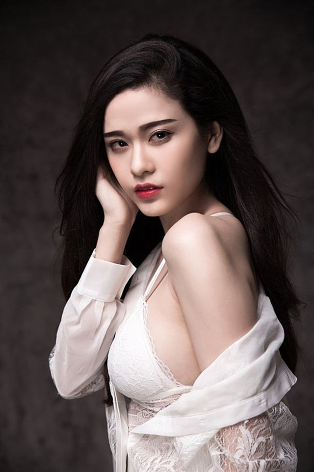 Trang phục “Bàn thờ” và “bệnh ngôi sao” của thí sinh The Voice gây tranh cãi gay gắt - Ảnh 15. Trang phục “Bàn thờ” và “bệnh ngôi sao” của thí sinh The Voice gây tranh cãi gay gắt - Ảnh 15.