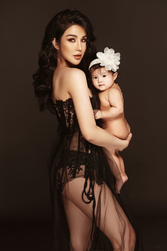 Trang phục “Bàn thờ” và “bệnh ngôi sao” của thí sinh The Voice gây tranh cãi gay gắt - Ảnh 16. Trang phục “Bàn thờ” và “bệnh ngôi sao” của thí sinh The Voice gây tranh cãi gay gắt - Ảnh 16.