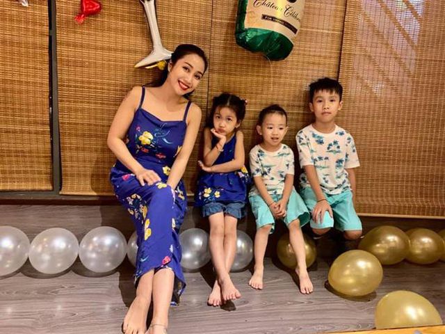 Khoảnh khắc đáng nhớ của sao Việt bên con trong ngày 1/6 - Ảnh 21. Khoảnh khắc đáng nhớ của sao Việt bên con trong ngày 1/6 - Ảnh 21.