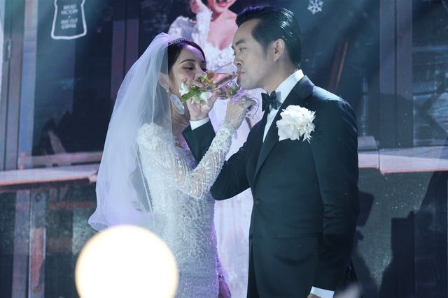 Chồng Thu Minh tháp tùng vợ dự đám cưới nhạc sĩ Dương Khắc Linh - Ảnh 27.