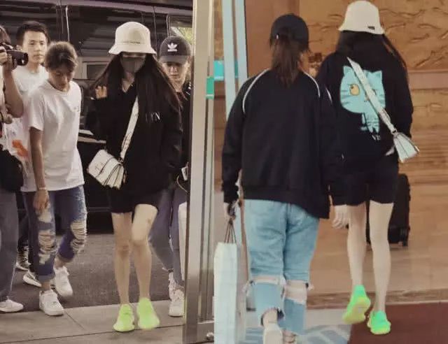 Dương Mịch và Lưu Khải Uy đoàn tụ trong sinh nhật con gái - Ảnh 4. Dương Mịch và Lưu Khải Uy đoàn tụ trong sinh nhật con gái - Ảnh 4.