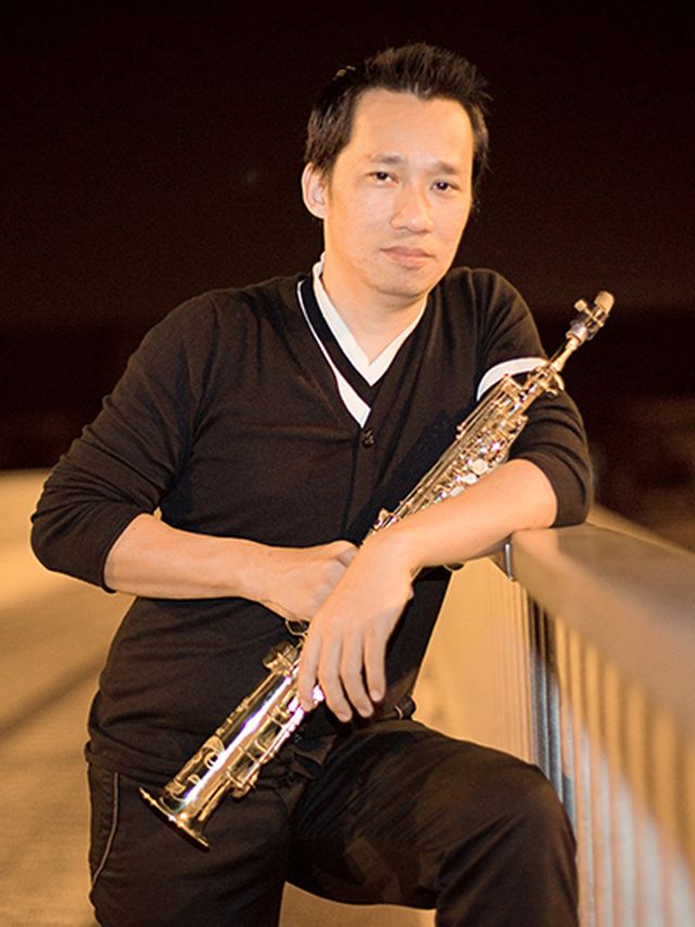 Mỹ Tâm, Hồ Ngọc Hà chung tay giúp saxophone Xuân Hiếu vượt qua ung thư - Ảnh 1. Mỹ Tâm, Hồ Ngọc Hà chung tay giúp saxophone Xuân Hiếu vượt qua ung thư - Ảnh 1.