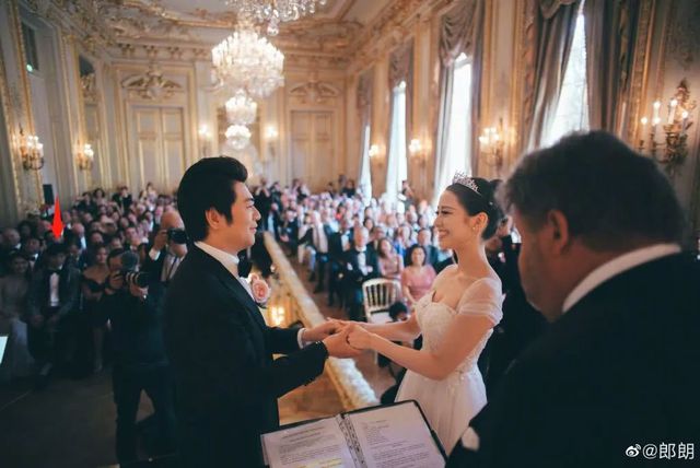 Nhan sắc cực phẩm của vợ “thiên tài piano” Trung Quốc - Ảnh 6. Nhan sắc cực phẩm của vợ “thiên tài piano” Trung Quốc - Ảnh 6.